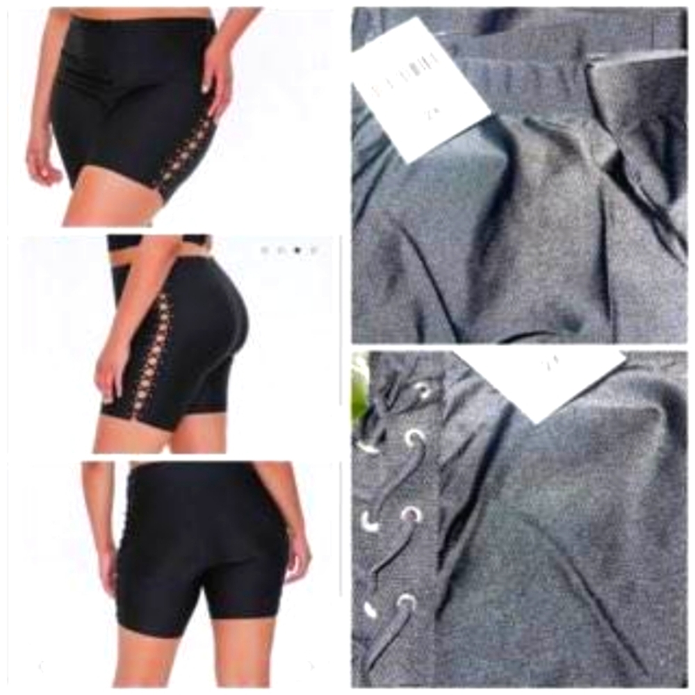Plus Size Black Strappy Side Shorts. Size 2 2X/18-20.